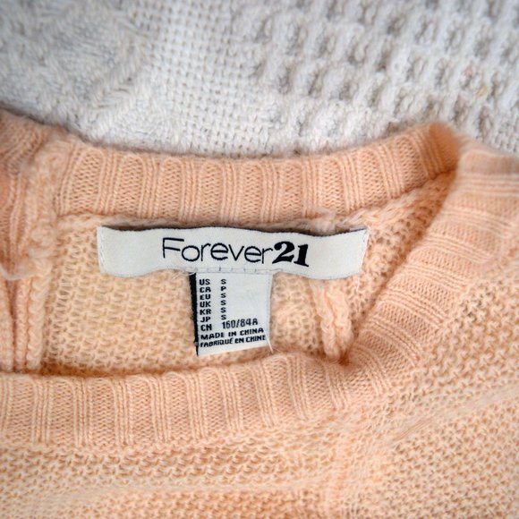 3/$15 🌺Forever 21 Pale Pink knitted sweater - Picture 5 of 8
